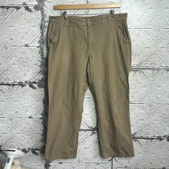 Duluth Trading Co Other - Men’s Duluth trading flex fire hose khaki work pants